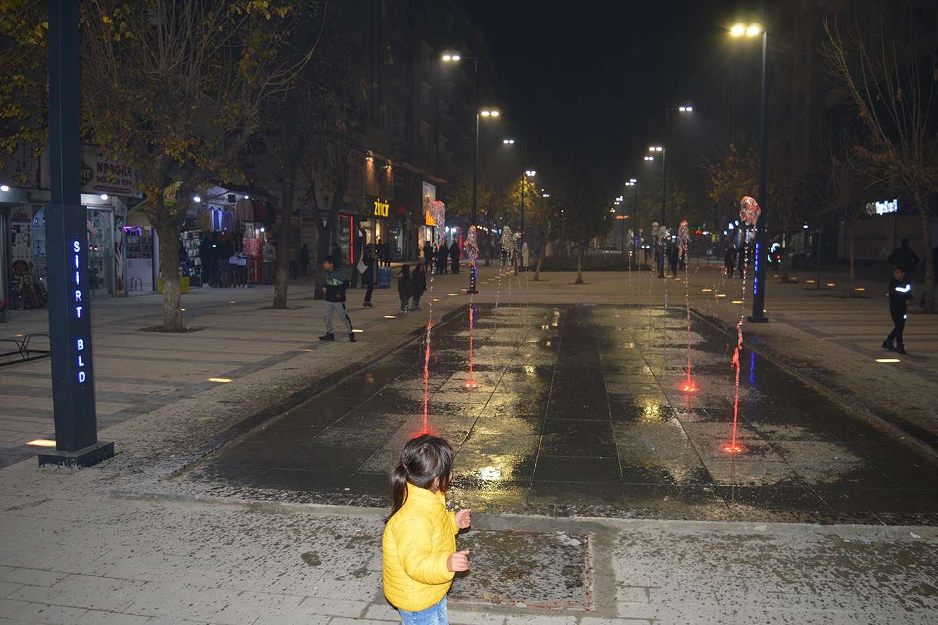 Siirt'te Güres Caddesi çevre düzenleme projesi tamamlandı